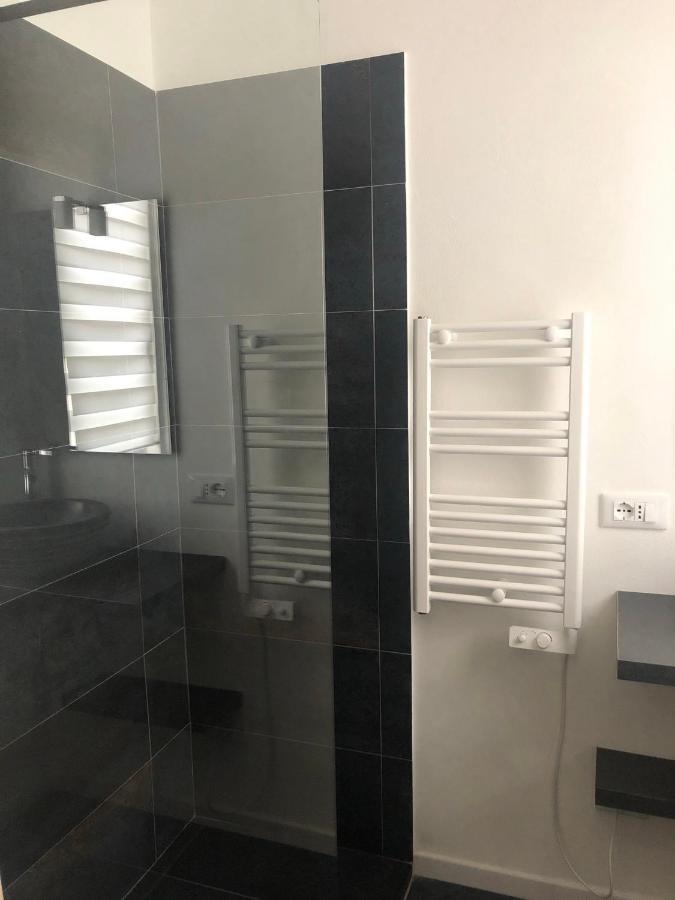 Blaxej, Nel Cuore Di Verona, Moderno Ed Elegante, 4 Posti Letto, Wi-Fi, Self Check In Lägenhet Exteriör bild