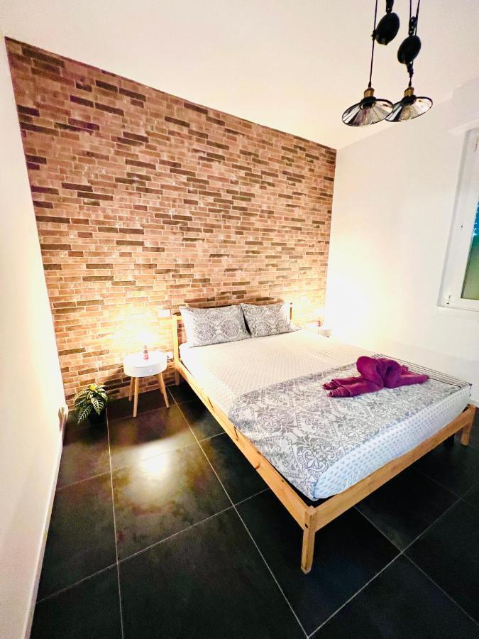 Blaxej, Nel Cuore Di Verona, Moderno Ed Elegante, 4 Posti Letto, Wi-Fi, Self Check In Lägenhet Exteriör bild